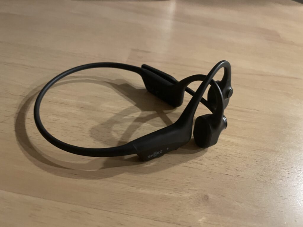 骨伝導イヤホン